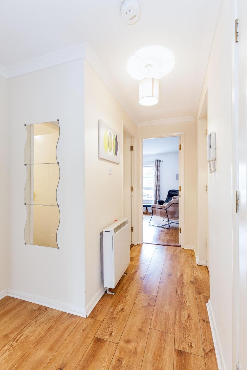 Annandale Street Quiet Central Family Apartment With Parking Edinburgh Bagian luar foto